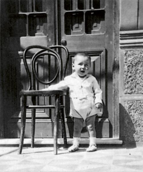 Julio Le Parc, A l'âge d'un an, Mendoza, 1929