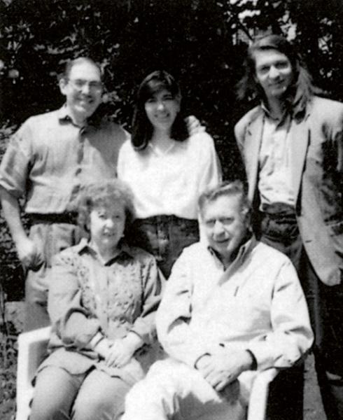 Avec la famille de sa sœur et Juancito, New York, 1993